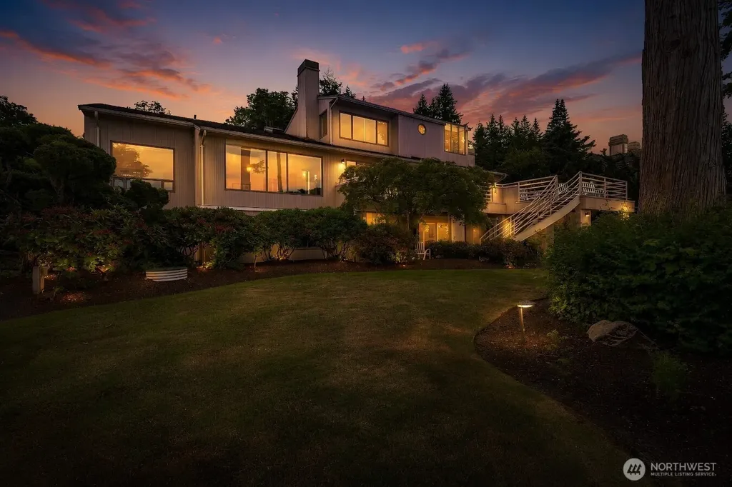 9157 Great Blue Heron Lane Blaine WA 98230