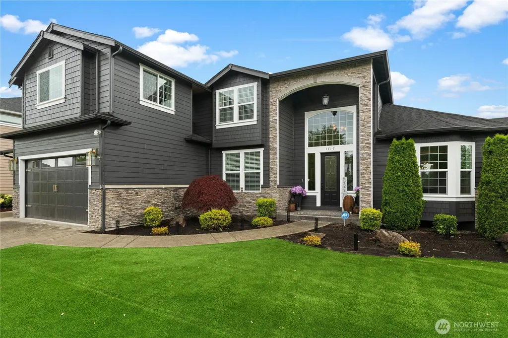 1712 65th Street SE Auburn WA 98092