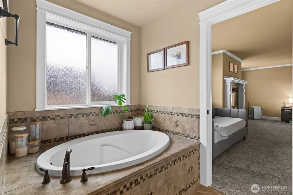 1712 65th Street SE Auburn WA 98092