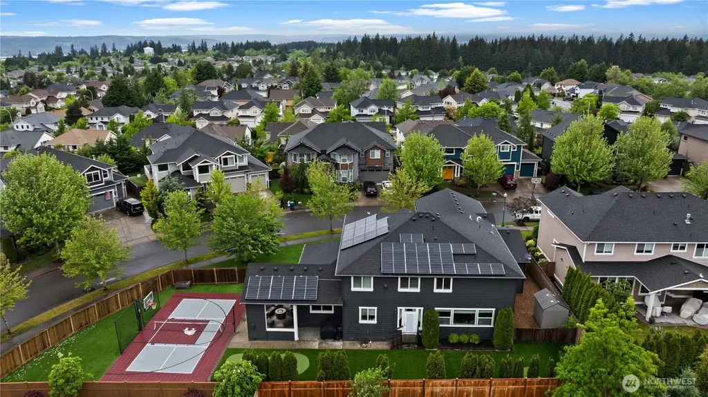 1712 65th Street SE Auburn WA 98092