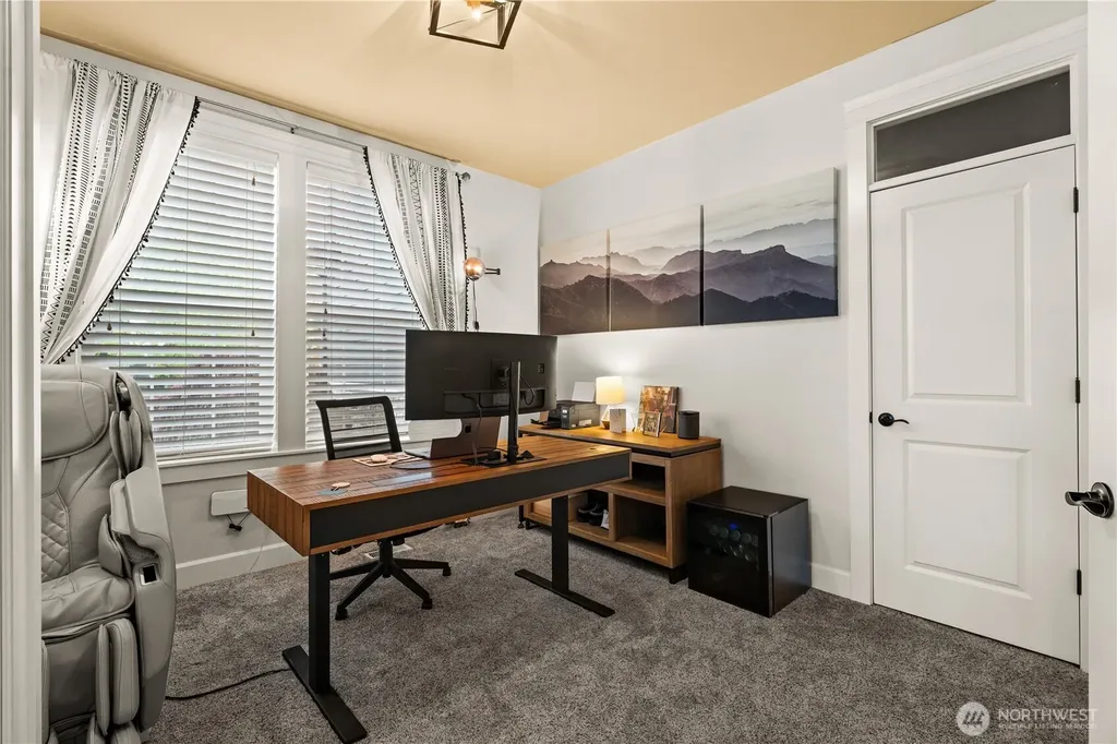 1712 65th Street SE Auburn WA 98092