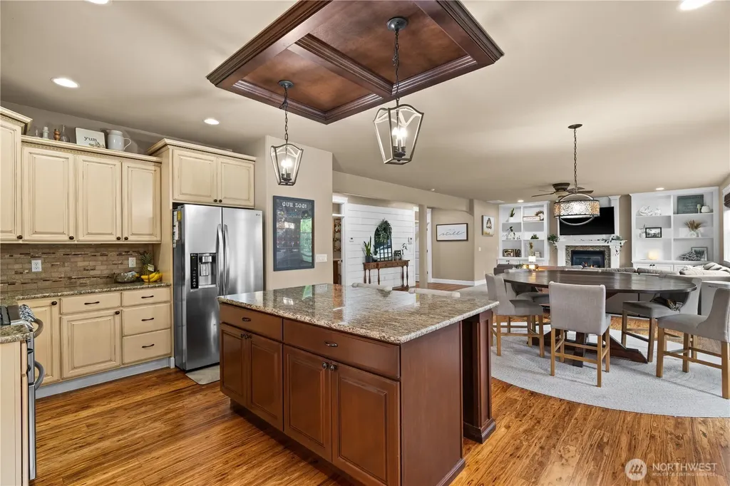 1712 65th Street SE Auburn WA 98092