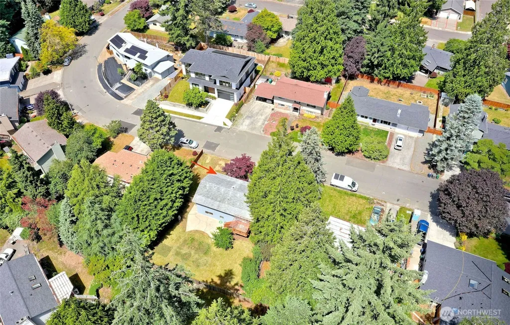 10417 NE 142 Street Kirkland WA 98034