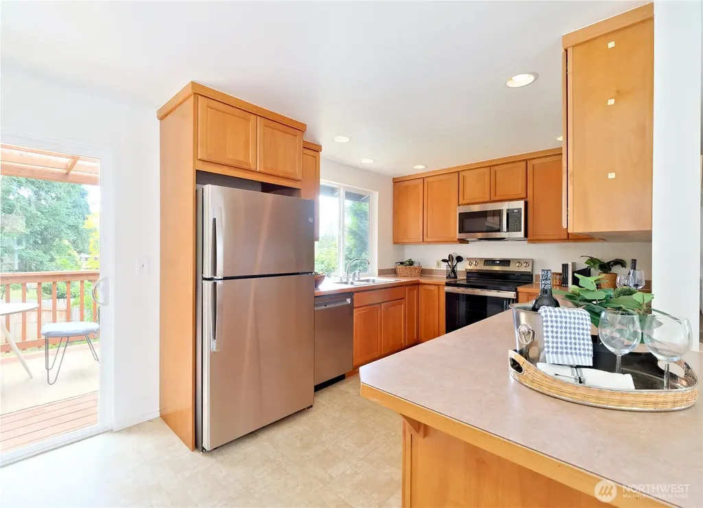 10417 NE 142 Street Kirkland WA 98034