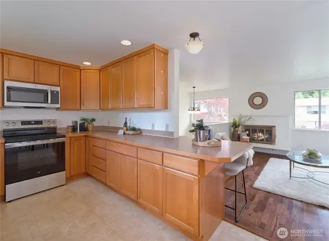 10417 NE 142 Street Kirkland WA 98034