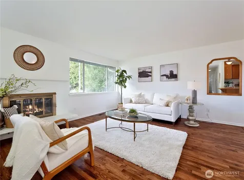 10417 NE 142 Street Kirkland WA 98034