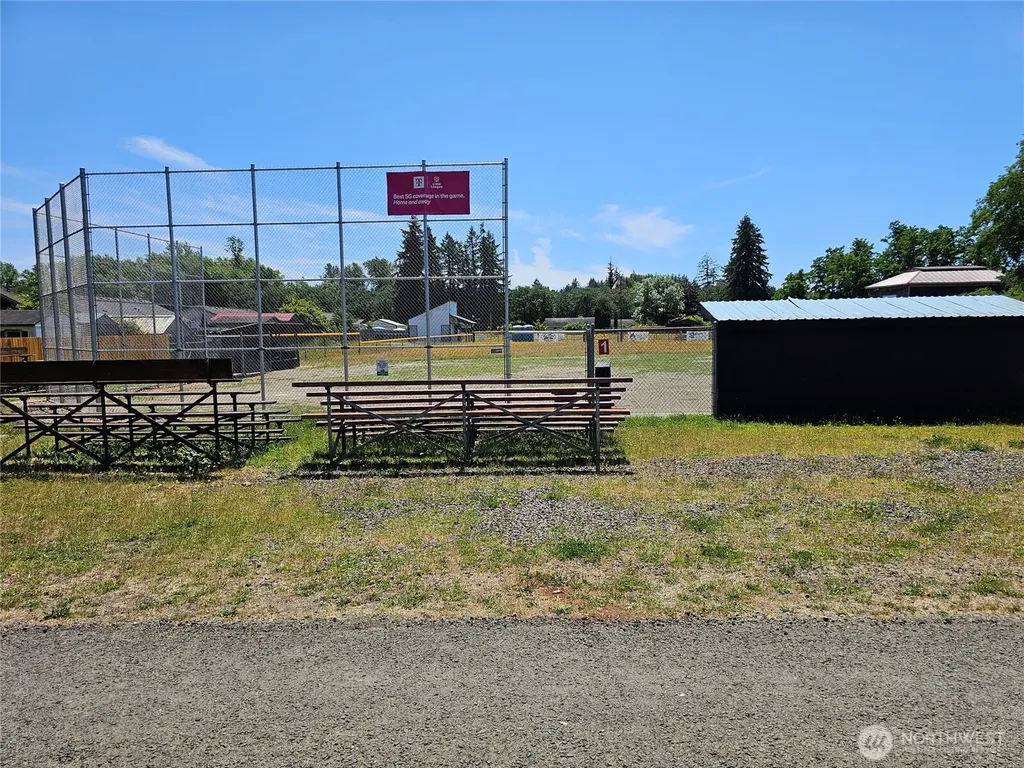 5 Elma Gate Road Oakville WA 98569