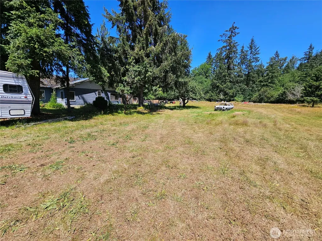 5 Elma Gate Road Oakville WA 98569