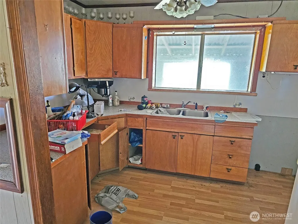 5 Elma Gate Road Oakville WA 98569