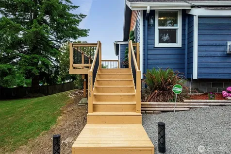 2516 103rd Avenue SE Lake Stevens WA 98258