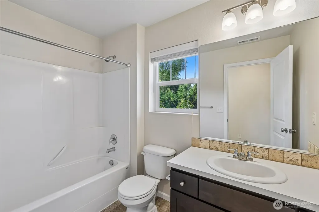 3818 NE 62nd Street Vancouver WA 98661