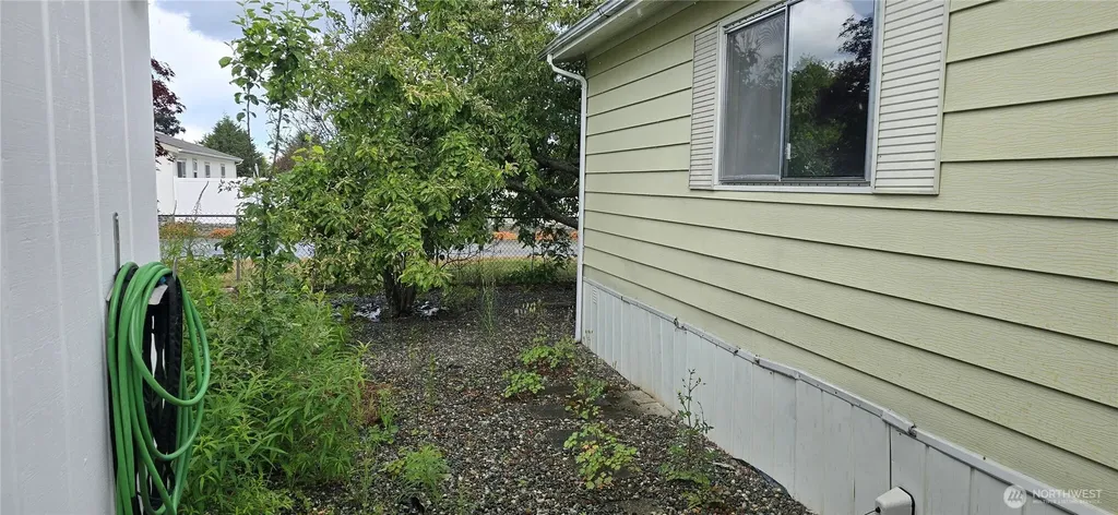 13 Juniper Estates Sequim WA 98382