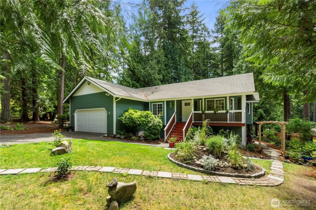 72 Sayward Lane Port Ludlow WA 98365
