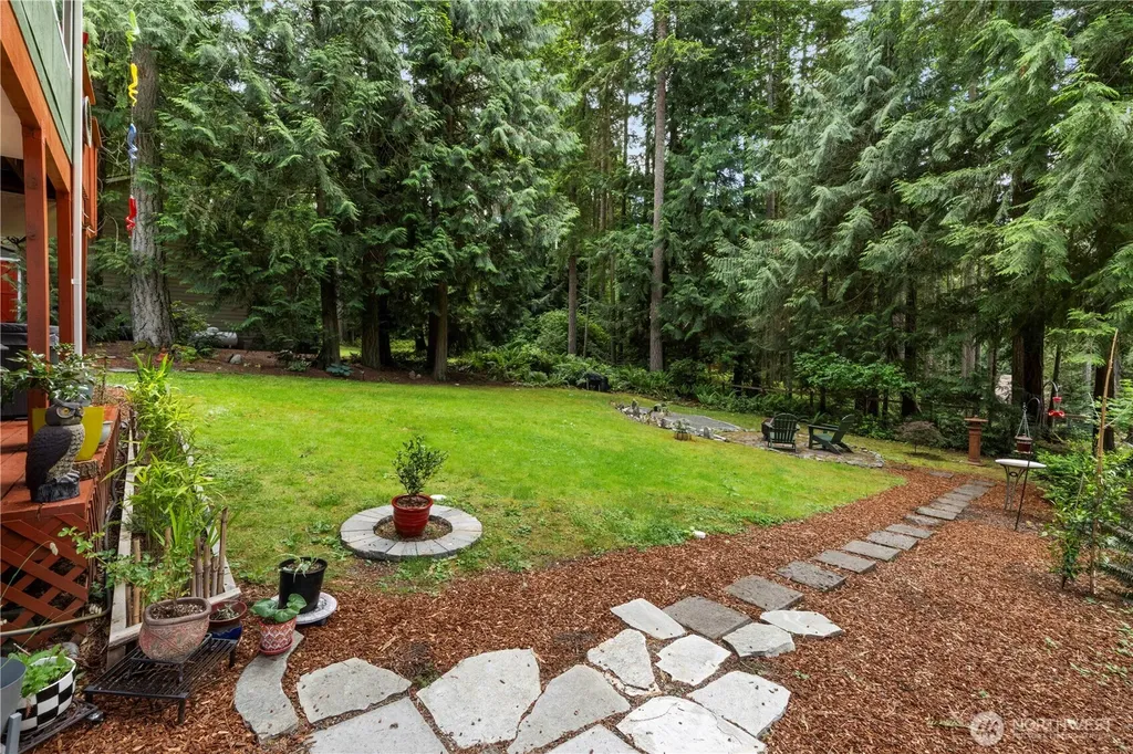 72 Sayward Lane Port Ludlow WA 98365