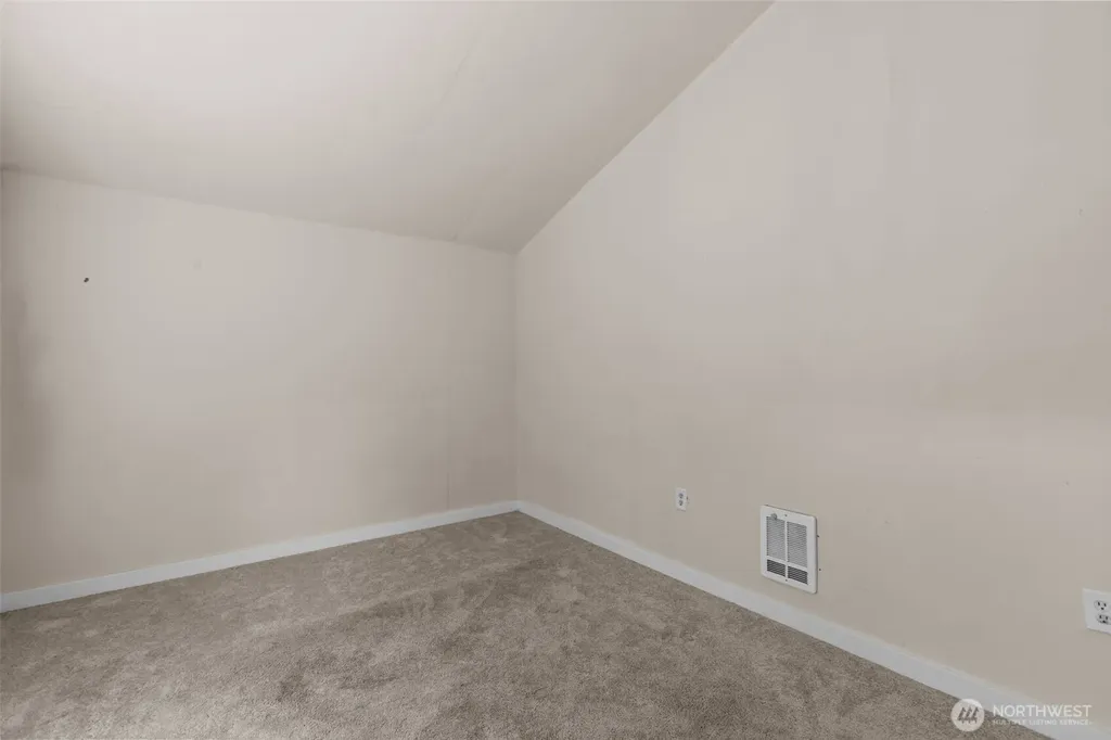 12419 20th Avenue S Seattle WA 98168