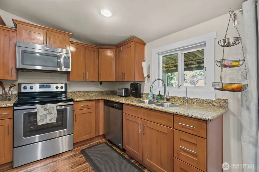 12419 20th Avenue S Seattle WA 98168
