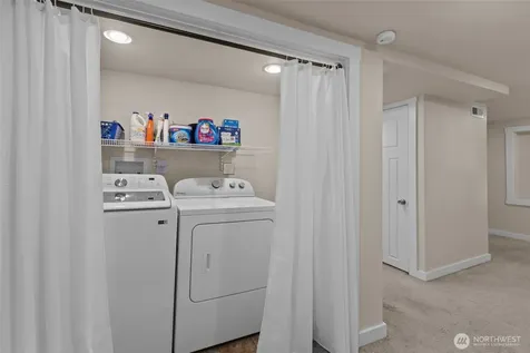 12419 20th Avenue S Seattle WA 98168