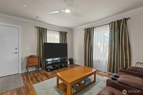 12419 20th Avenue S Seattle WA 98168
