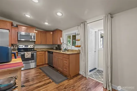 12419 20th Avenue S Seattle WA 98168