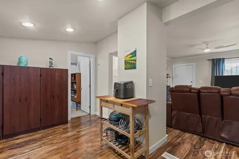 12419 20th Avenue S Seattle WA 98168