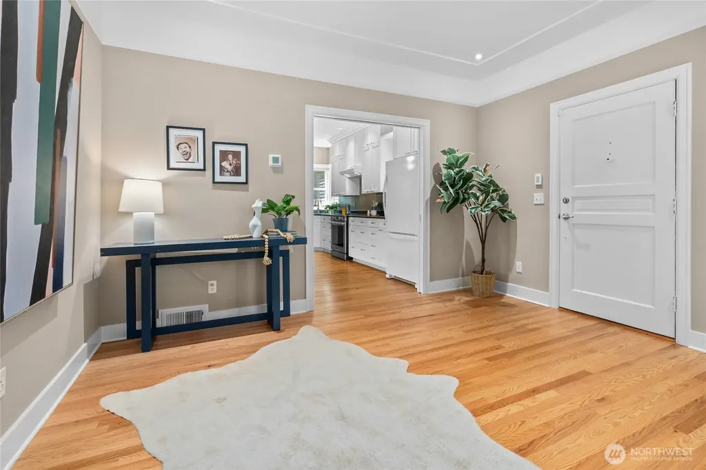 7716 30th Avenue NW Seattle WA 98177