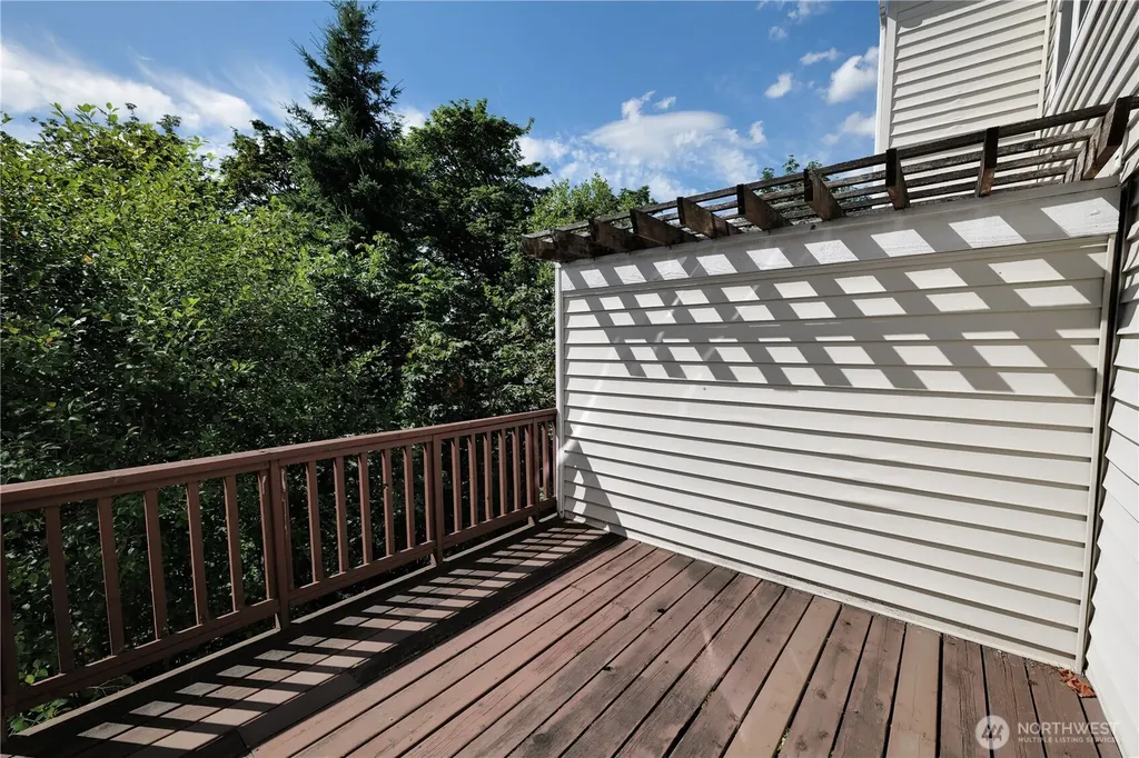 2957 142nd Place SE Bellevue WA 98007