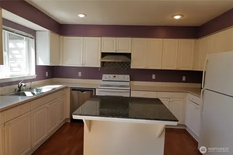 2957 142nd Place SE Bellevue WA 98007
