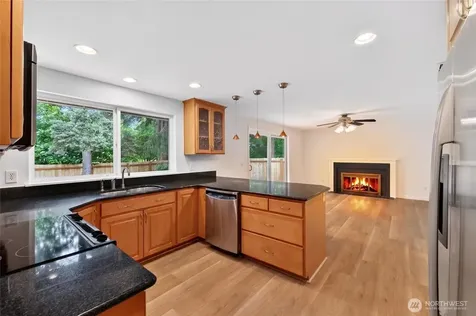 31756 42nd Avenue SW Federal Way WA 98023