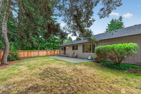 31756 42nd Avenue SW Federal Way WA 98023