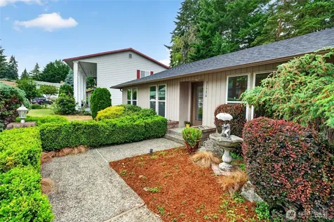 31756 42nd Avenue SW Federal Way WA 98023