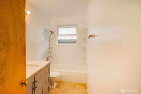 4929 55th Avenue S Seattle WA 98118
