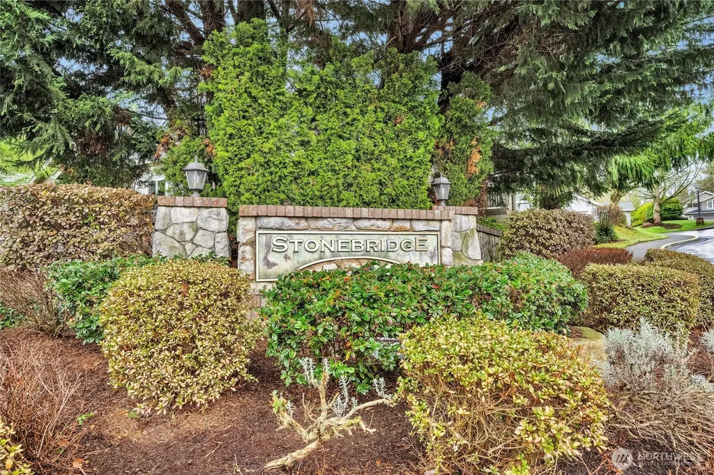 16704 Cobblestone Drive Lynnwood WA 98037