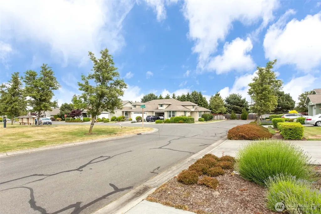 61 Snapdragon Lane Sequim WA 98382