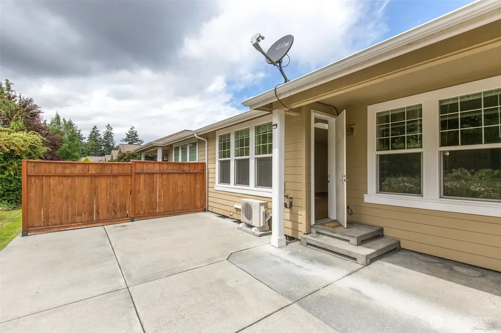 61 Snapdragon Lane Sequim WA 98382