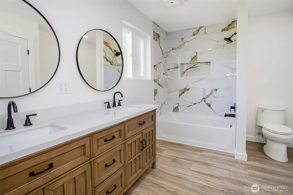 252 Wake Robin Lane Longview WA 98632