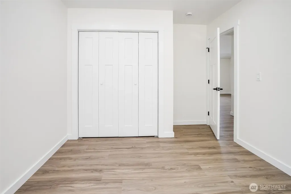 252 Wake Robin Lane Longview WA 98632
