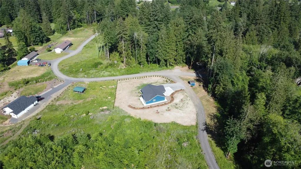 252 Wake Robin Lane Longview WA 98632
