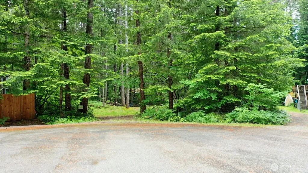 120 N Kokanee Cove Way Hoodsport WA 98548