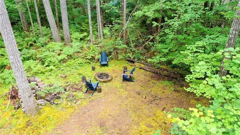 120 N Kokanee Cove Way Hoodsport WA 98548