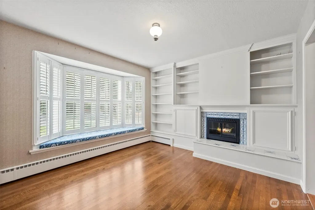 1 Forest Glen Lane SW Lakewood WA 98498