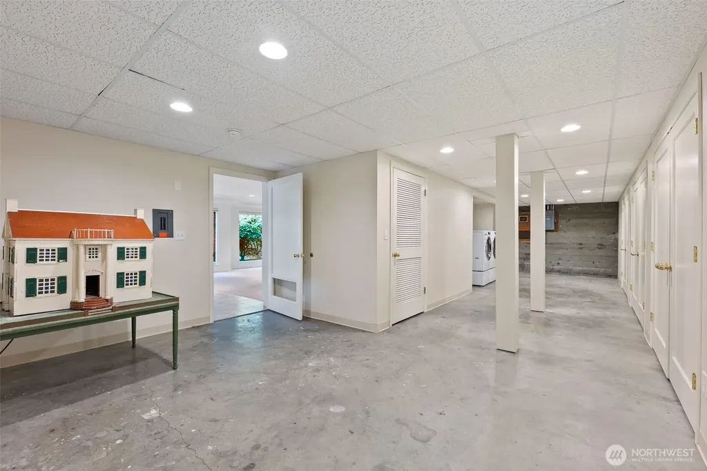 1 Forest Glen Lane SW Lakewood WA 98498