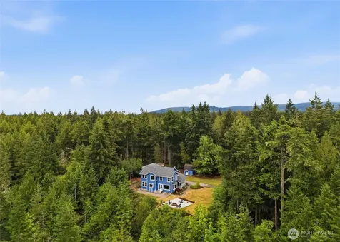 17137 NW Sunset Ridge Way Seabeck WA 98380