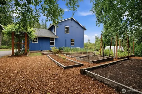 17137 NW Sunset Ridge Way Seabeck WA 98380
