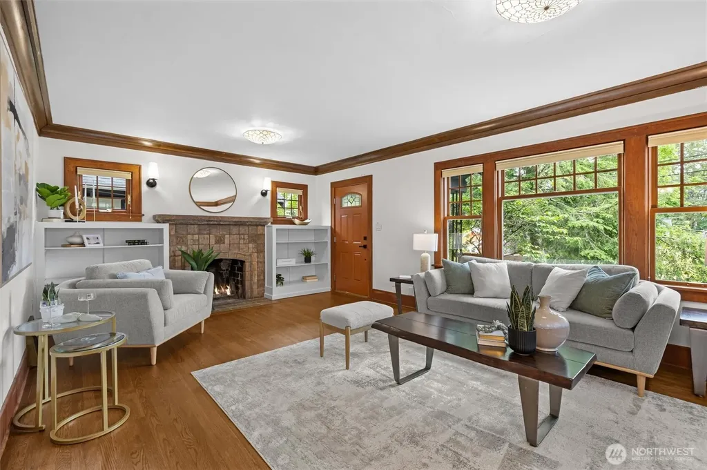 1417 Martin Luther King Jr Way Seattle WA 98122