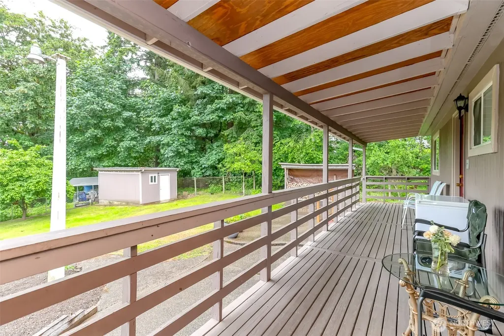 98 31st Avenue Milton WA 98354