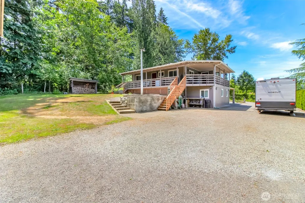 98 31st Avenue Milton WA 98354