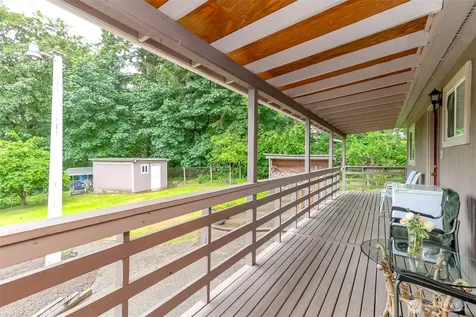 98 31st Avenue Milton WA 98354
