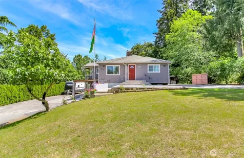 98 31st Avenue Milton WA 98354