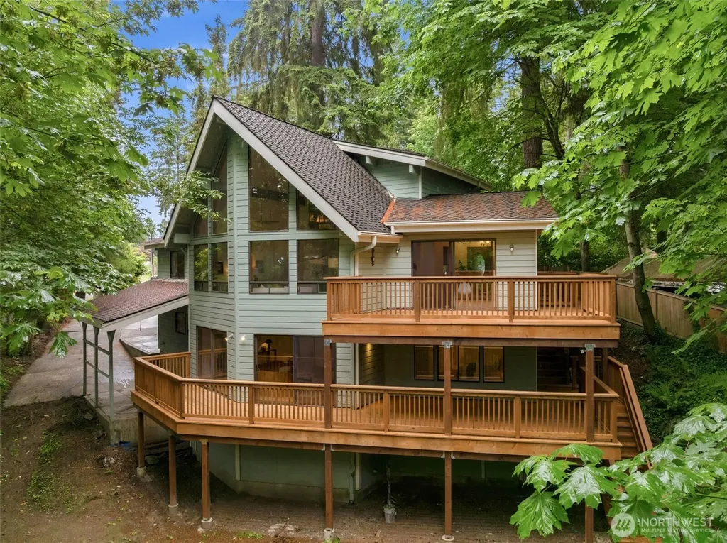 23006 35th Avenue W Brier WA 98036