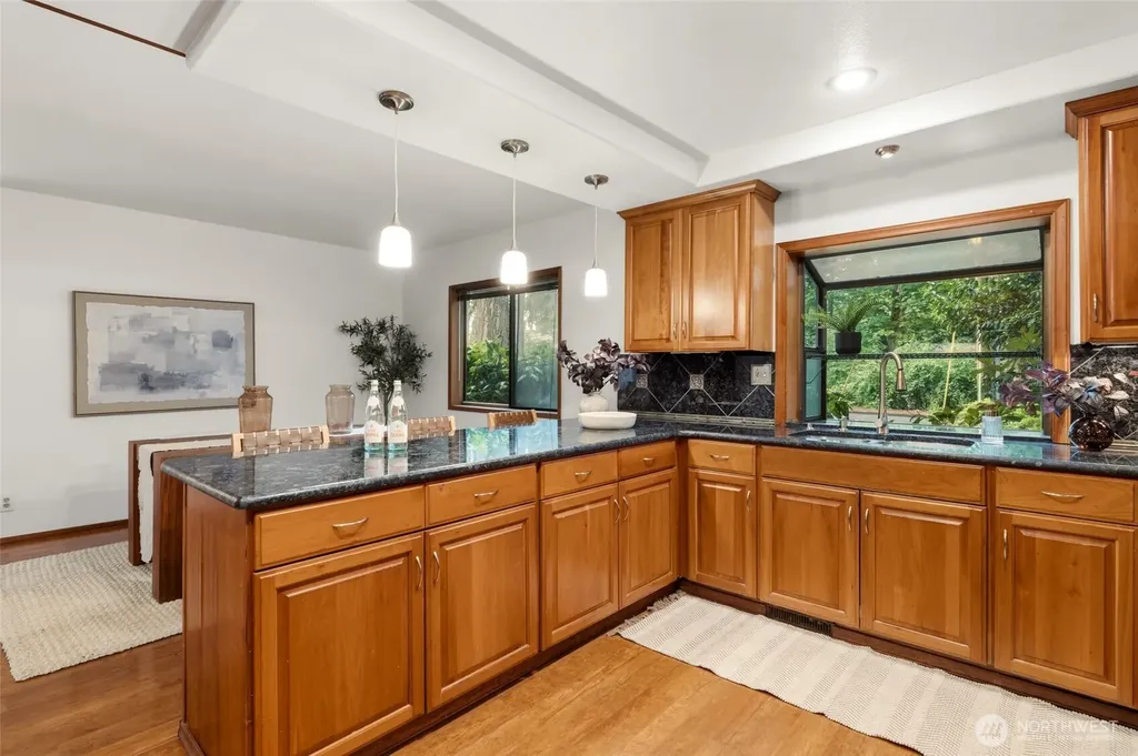 23006 35th Avenue W Brier WA 98036